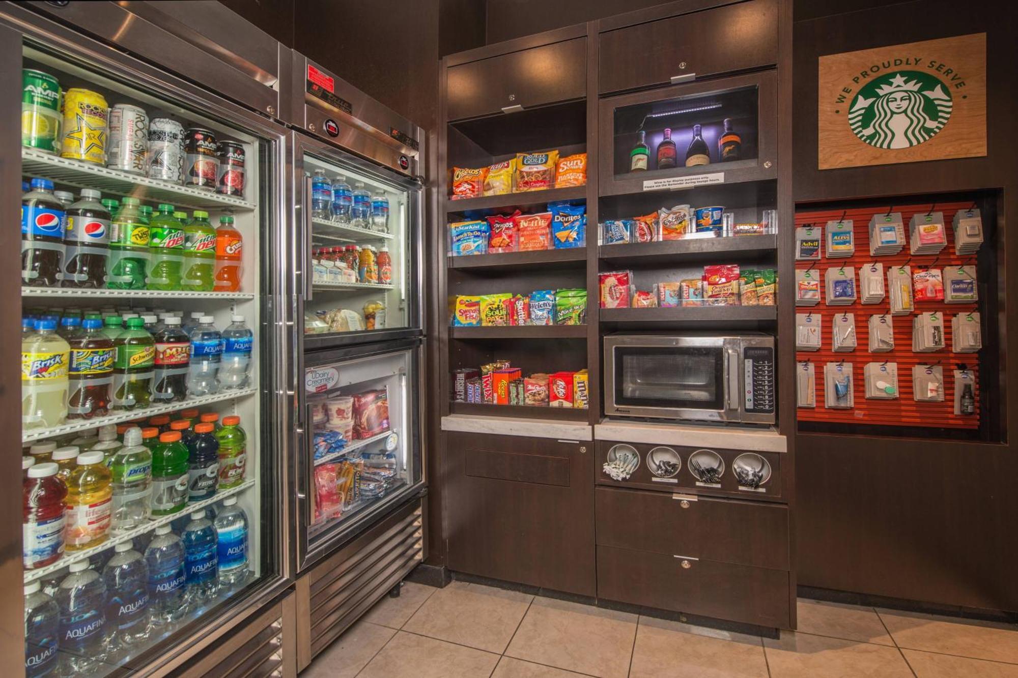 Courtyard By Marriott Newark-University Of Delaware Exteriör bild