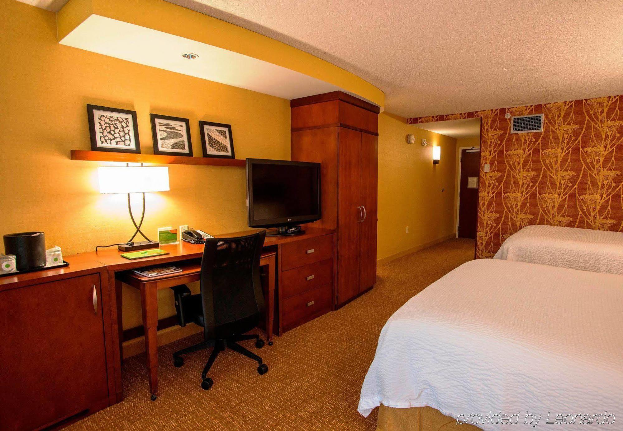 Courtyard By Marriott Newark-University Of Delaware Exteriör bild