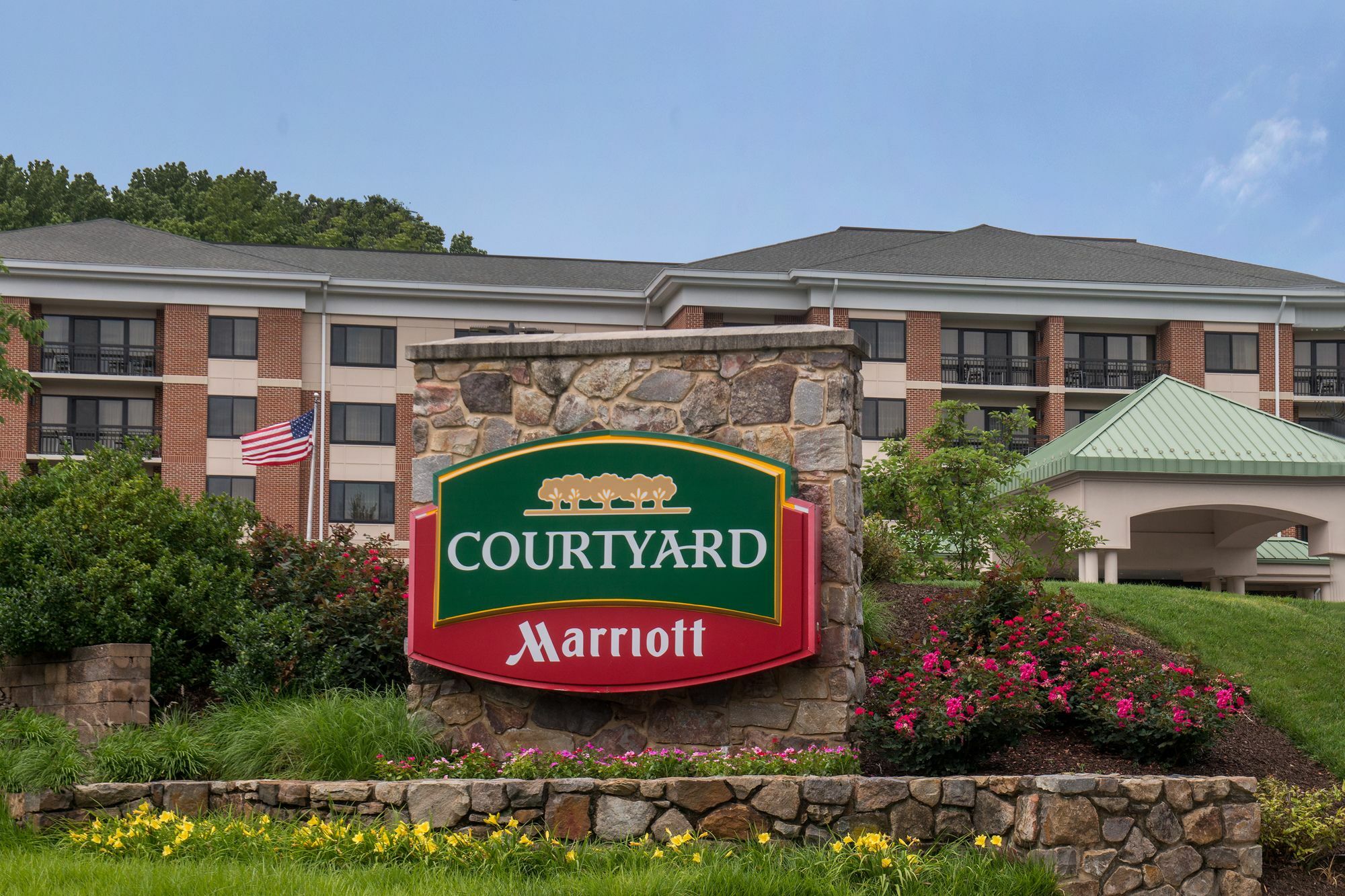 Courtyard By Marriott Newark-University Of Delaware Exteriör bild